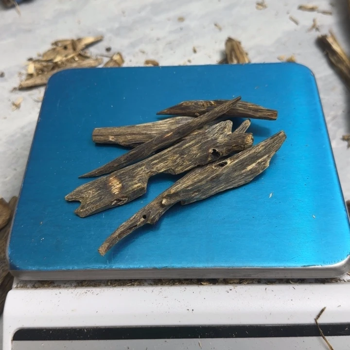 沉香沉香碎屑绿绮楠沉香29克