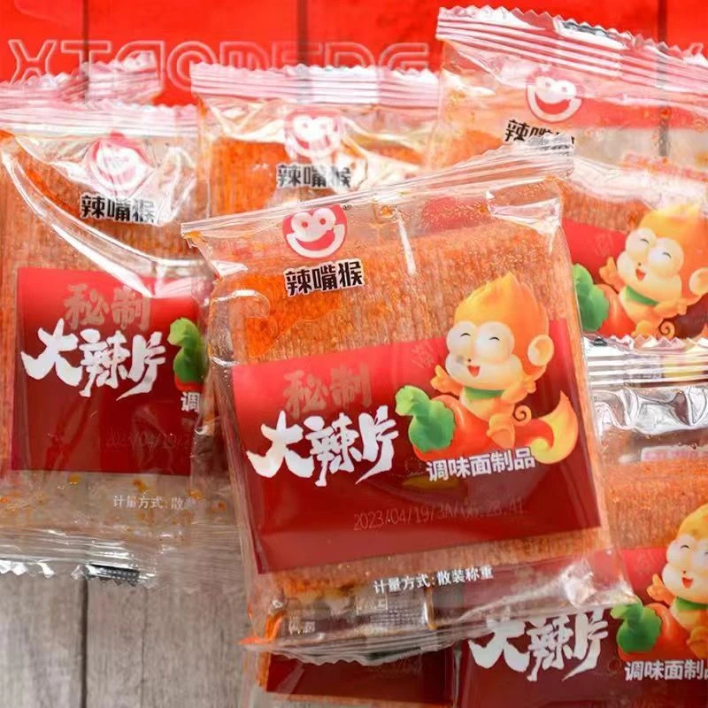 辣嘴猴大辣片零食超好吃