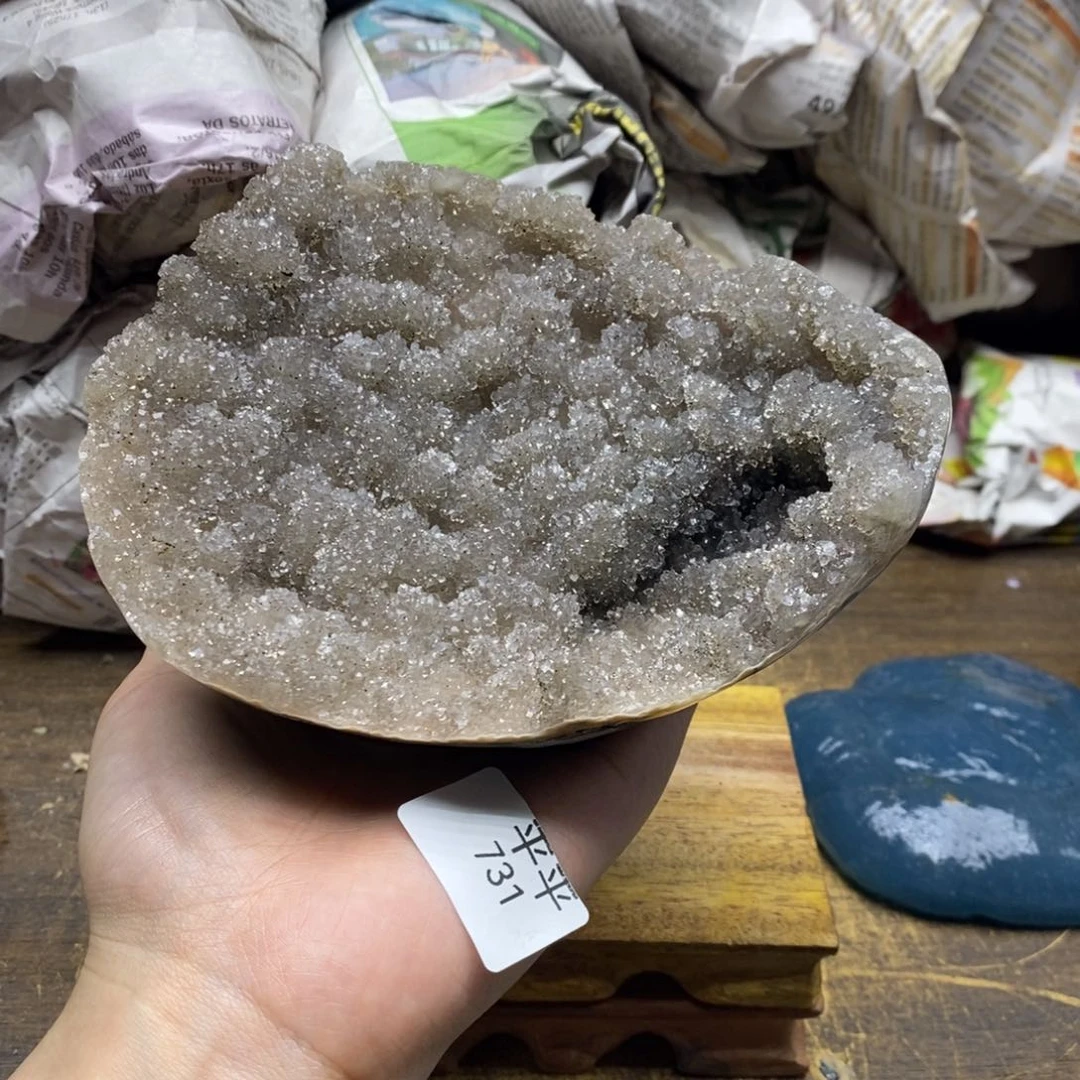 紫晶乌拉圭未镶嵌