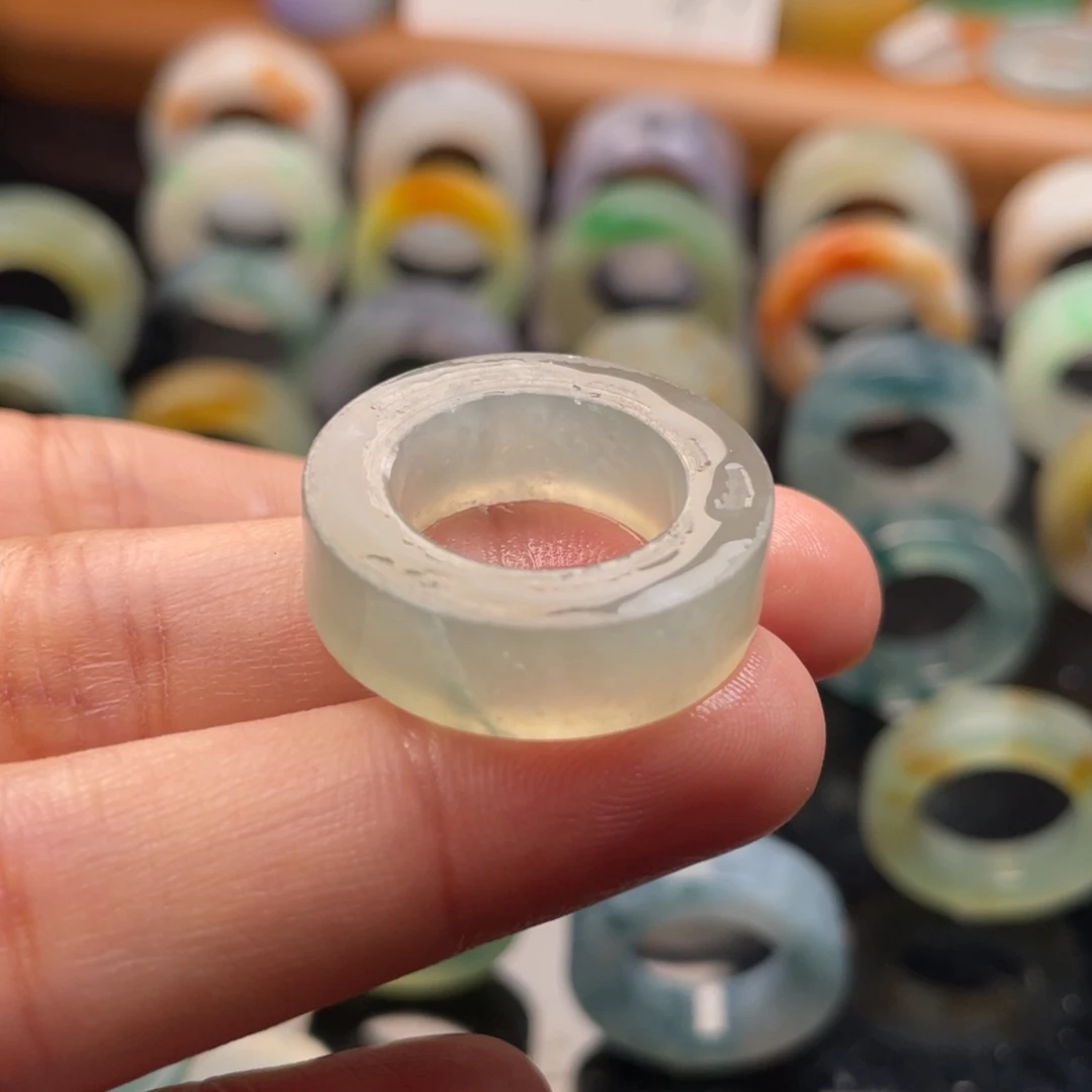 未镶嵌定制翡翠  冰晴