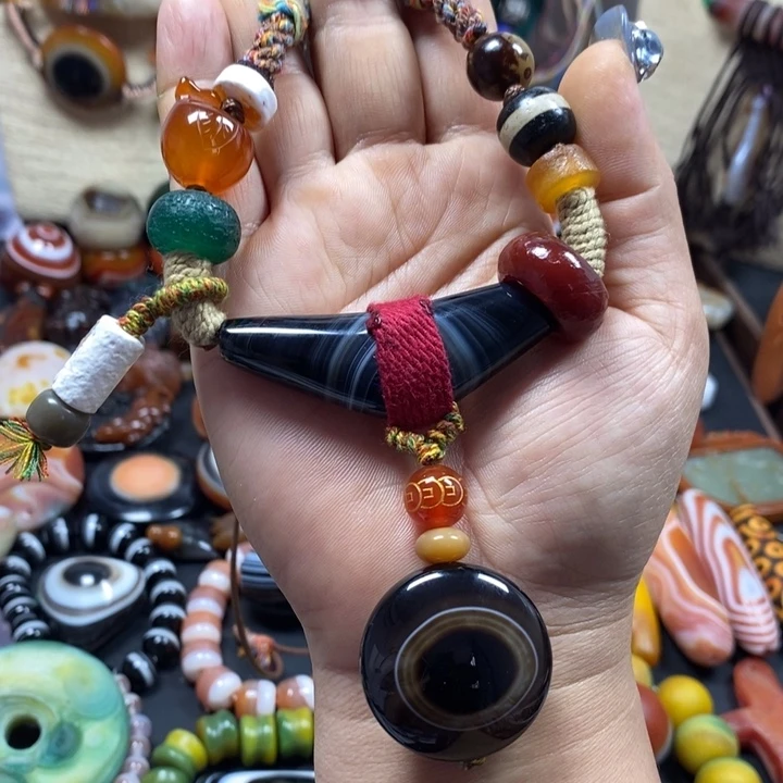 玛瑙/玉髓未镶嵌颈饰