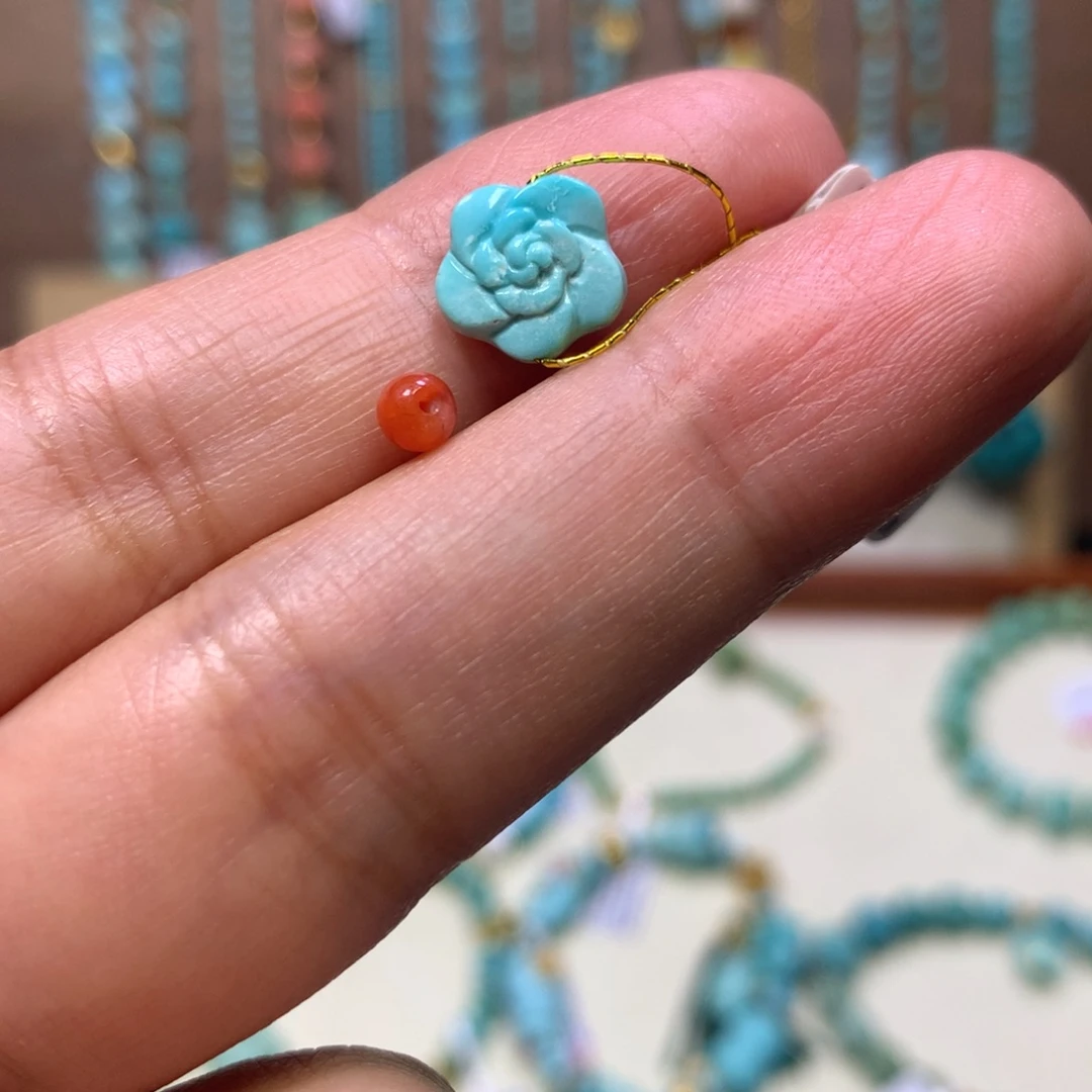 南红玛瑙未镶嵌山茶花