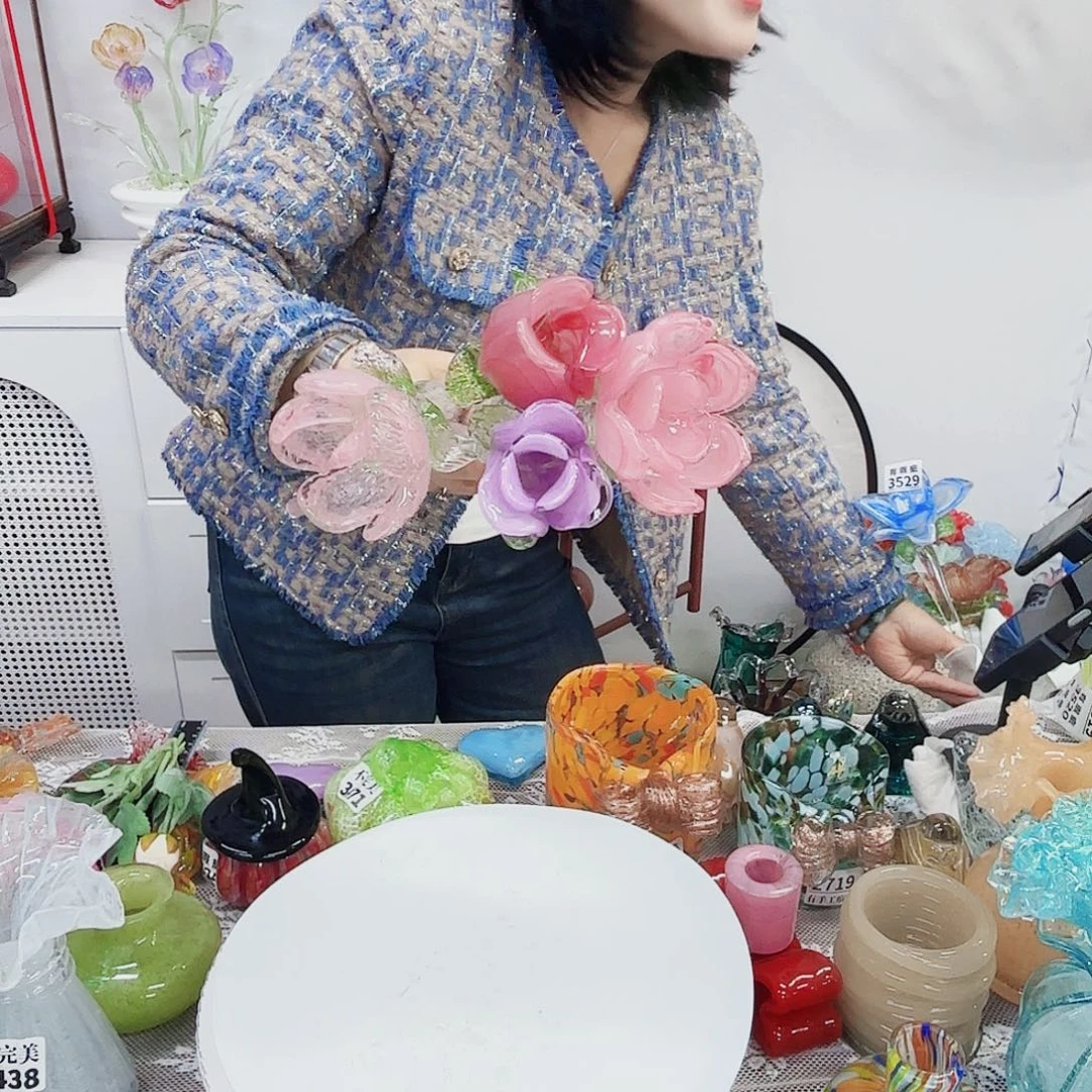 4朵瑕疵花安妮家居琉璃摆件