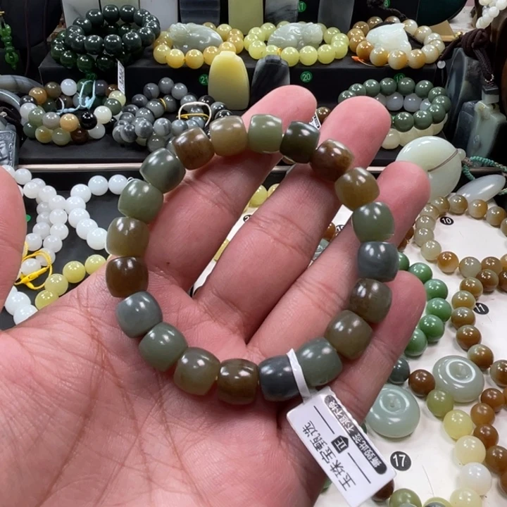 和田玉未镶嵌手串