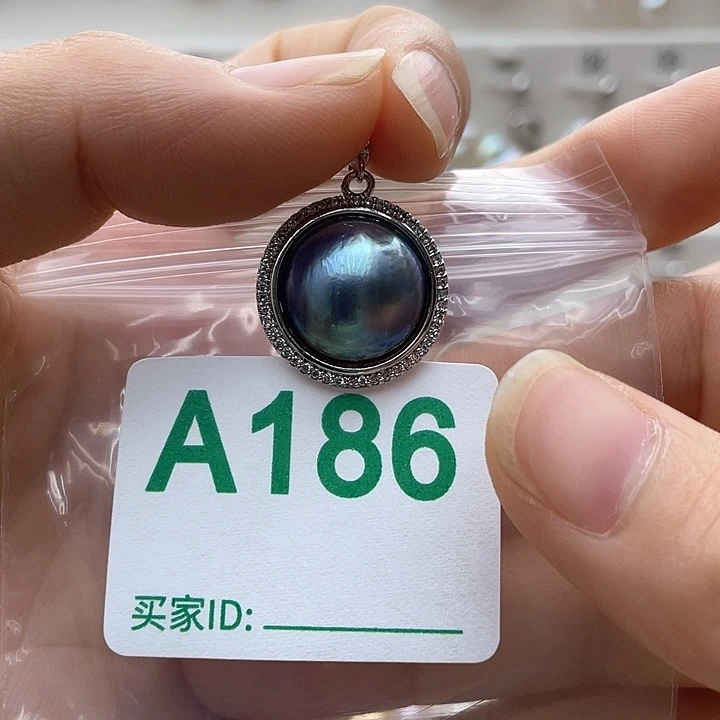 未镶嵌淡水珍珠天然珍珠。  漏 漏 漏