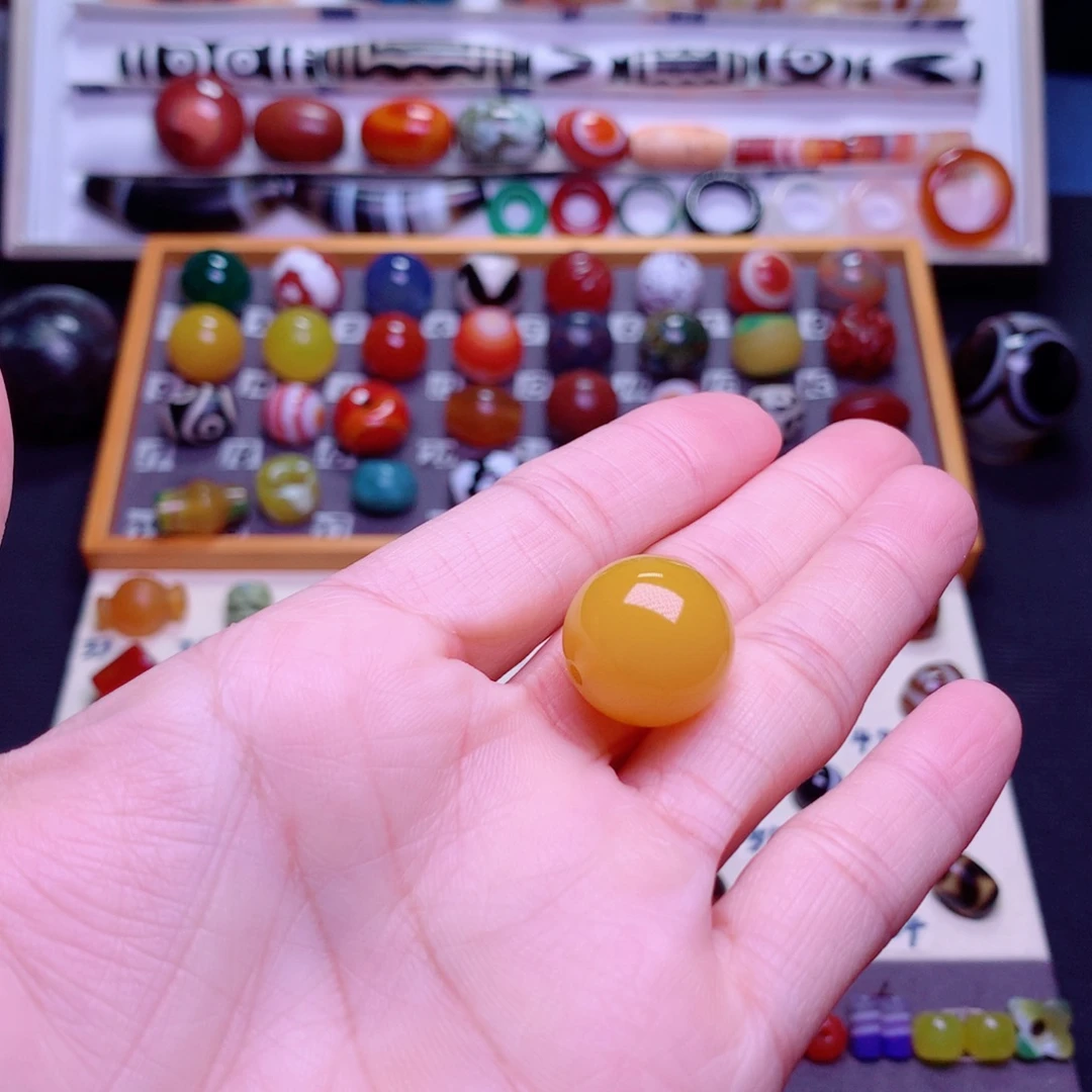 盘****玛瑙/玉髓未镶嵌颈饰