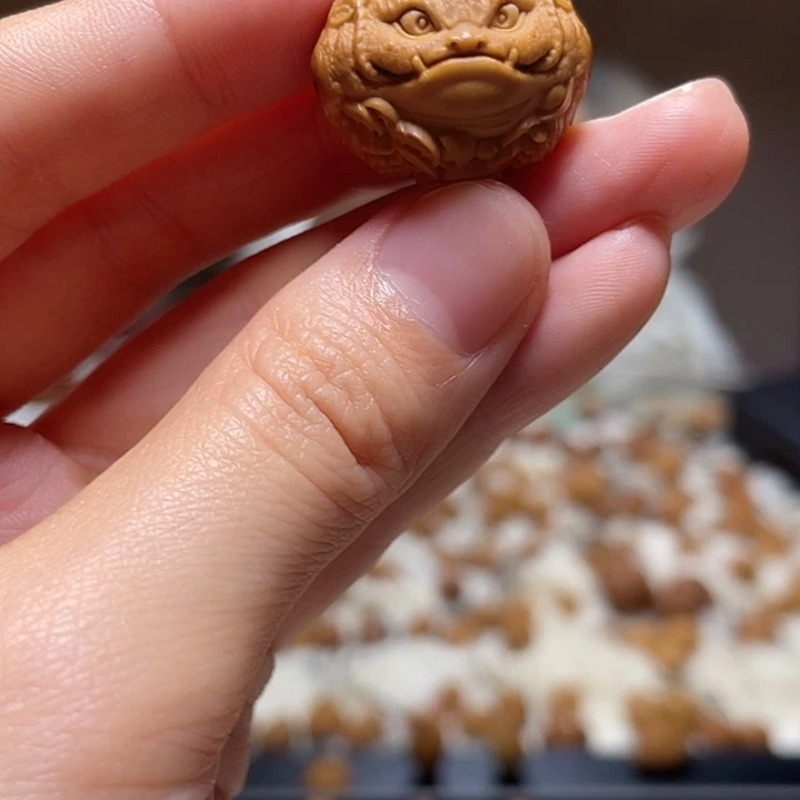 橄榄核手串/手链金蟾三通