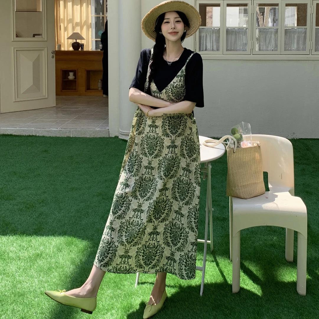 2025夏新款/绿色仙踪吊带假两件拼接连衣裙女大码裙子碎花裙爆款