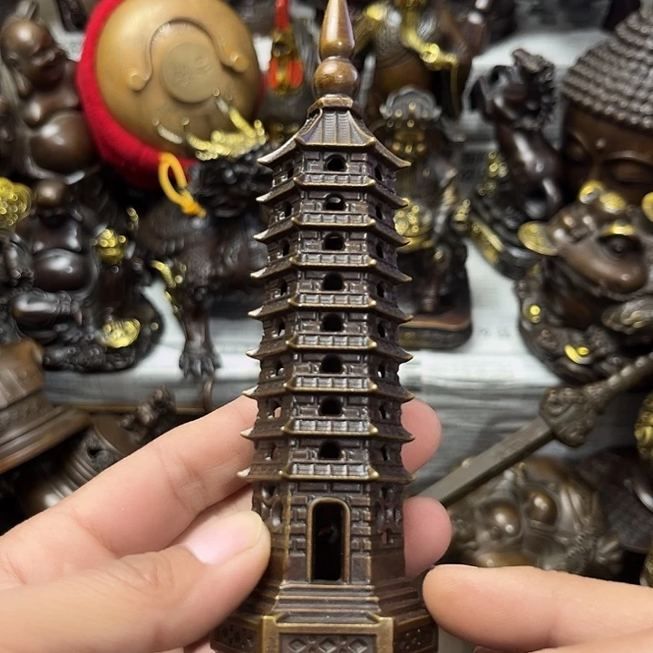 铜器摆件，精品摆件