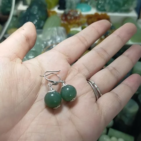 岫玉银S925镶嵌岫玉耳坠