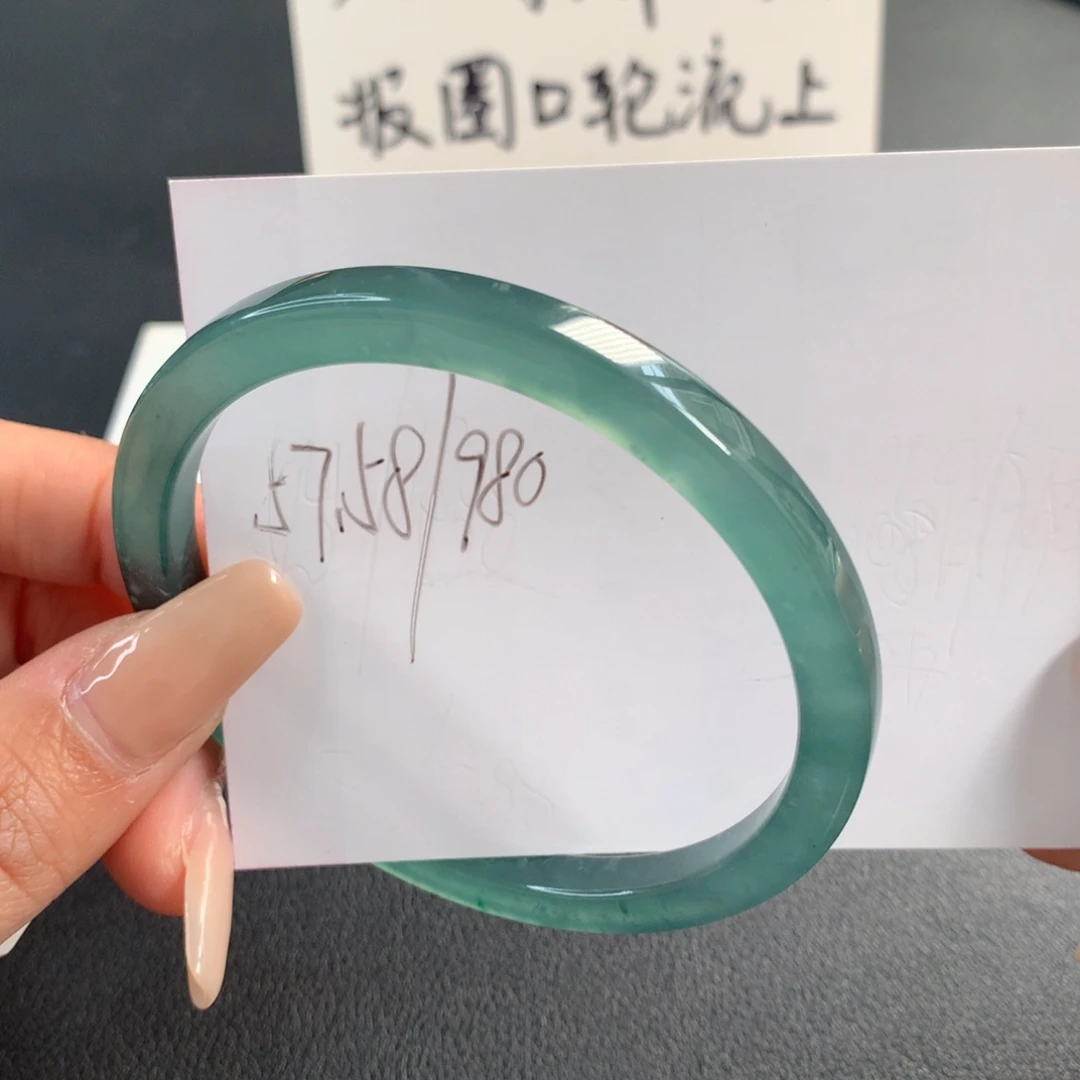 翡翠未镶嵌手镯天然翡翠
