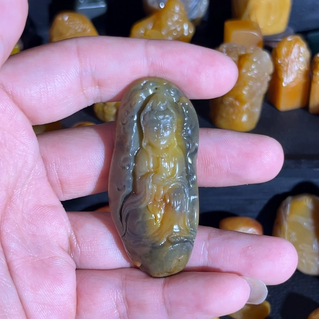 寿山石印石你是谁了啊我的手机没费