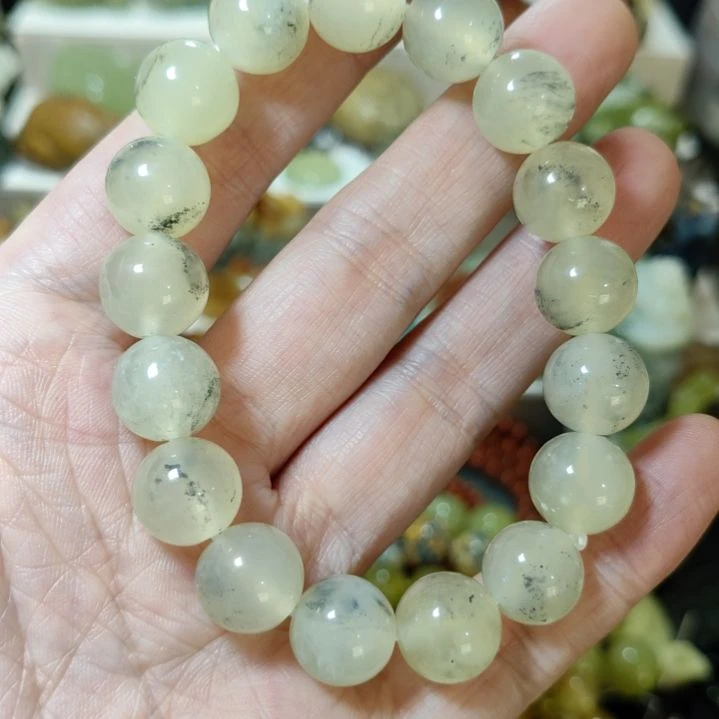 岫玉手串款式未镶嵌