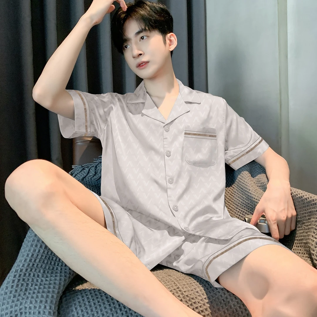 2025新款夏季冰丝睡衣男款短袖短裤可外穿薄款开衫休闲家居服套装