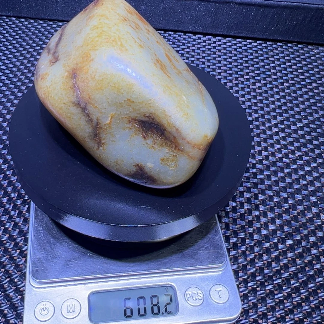 吊坠(不含链)未镶嵌和田玉（子料）608