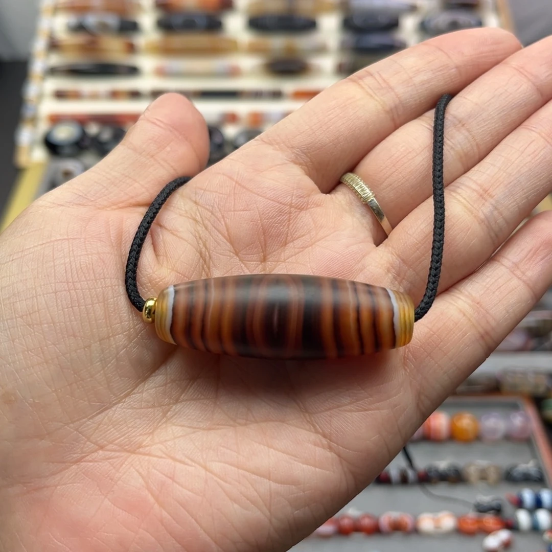 未镶嵌颈饰玛瑙/玉髓