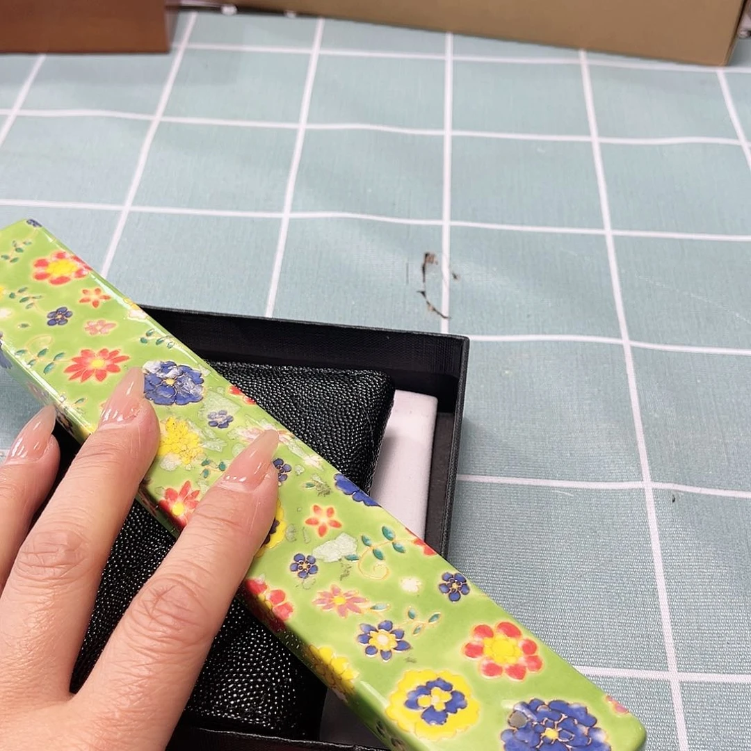 瓷片hhhhhhhhhhhhhhhh