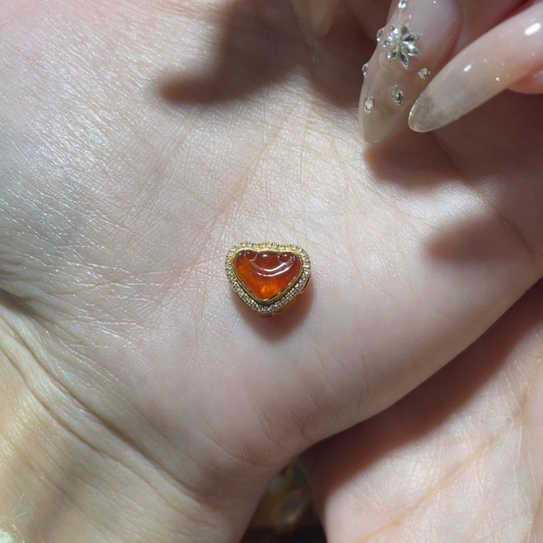 【闪购商品】颈饰18K金镶嵌翡翠