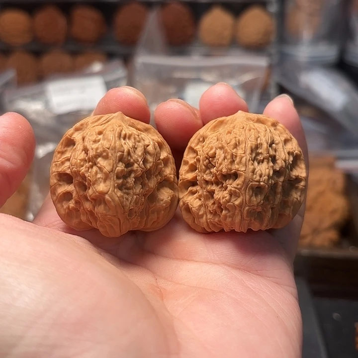 1文玩核桃宽城39-557