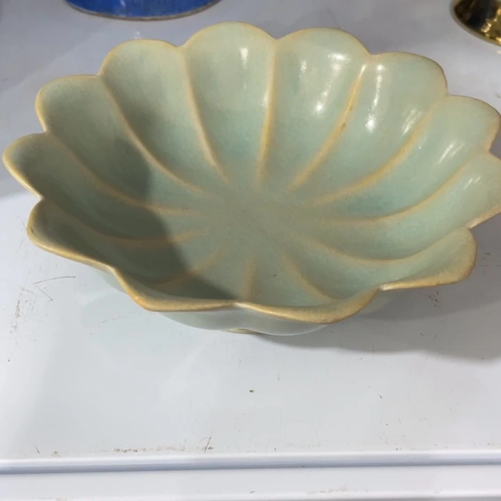 陶土王*春汝窑瓷器一件