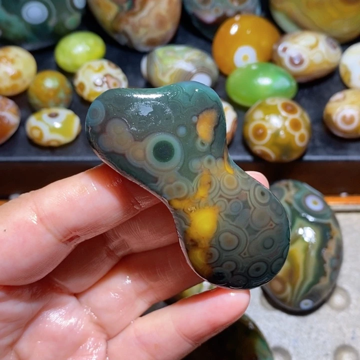 未镶嵌玛瑙/玉髓珠宝半成品154