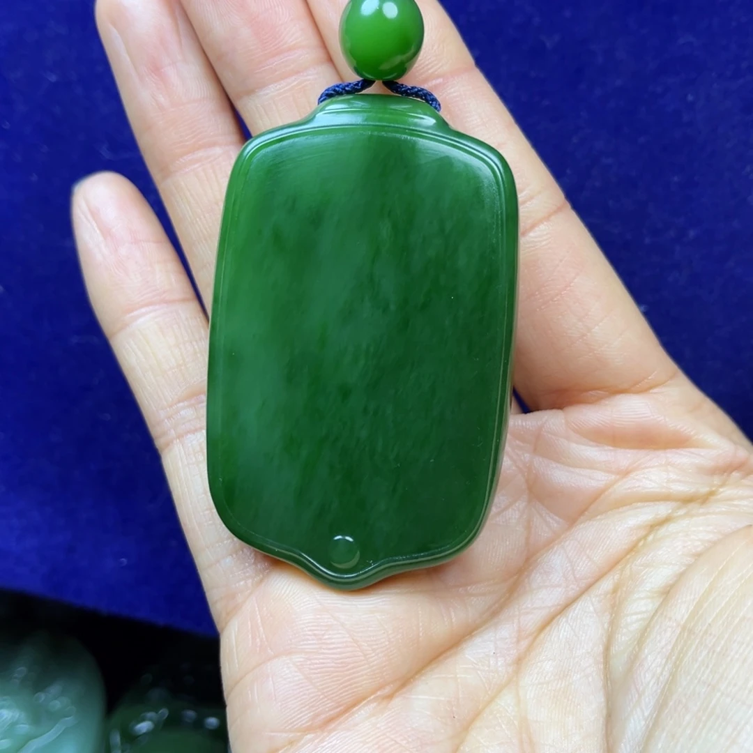 未镶嵌和田玉挂件