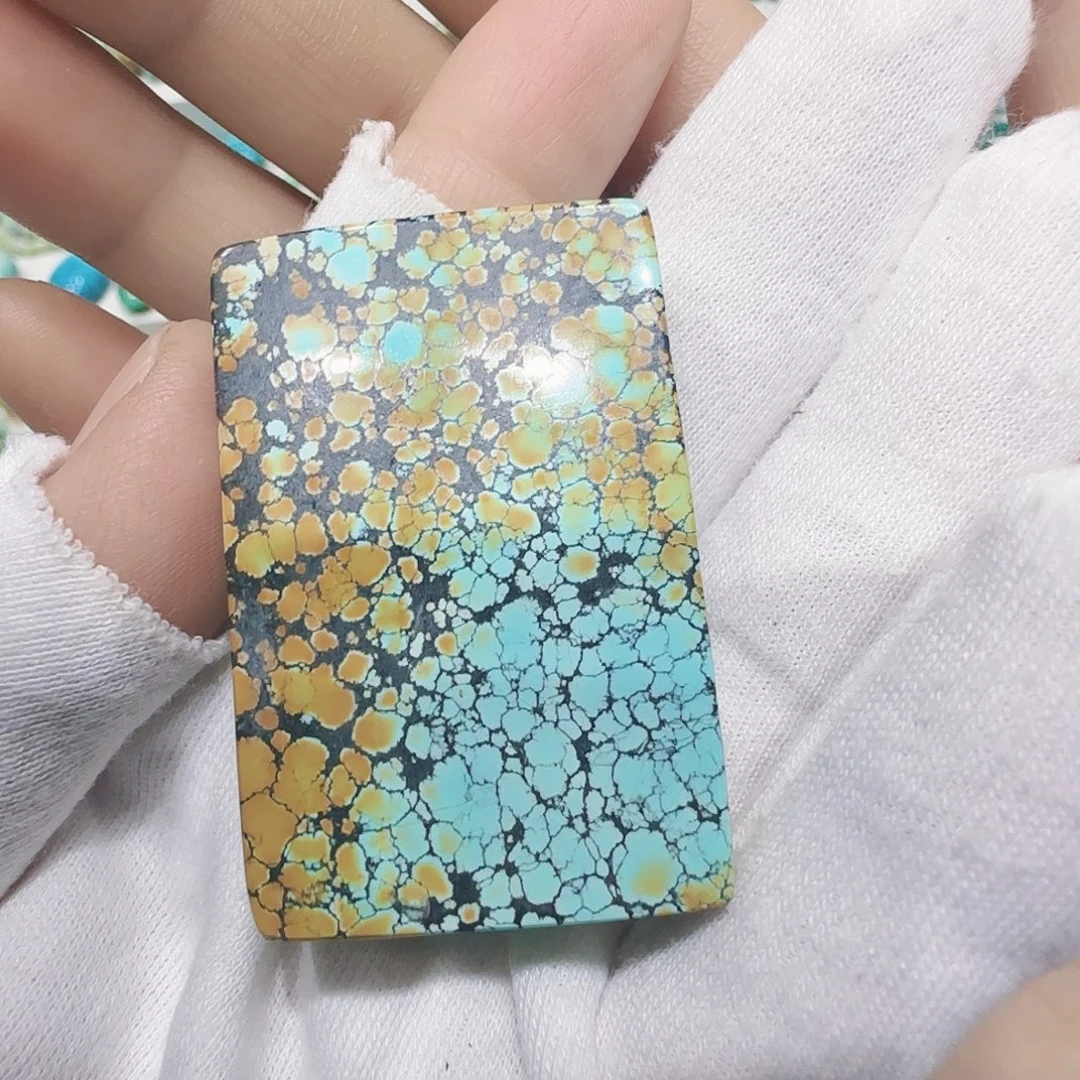 绿松石未镶嵌原矿绿松石