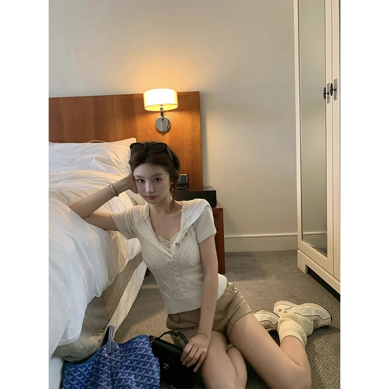 好个乖乖女～麻花连帽卫衣软糯白色针织衫气质显瘦短袖上衣