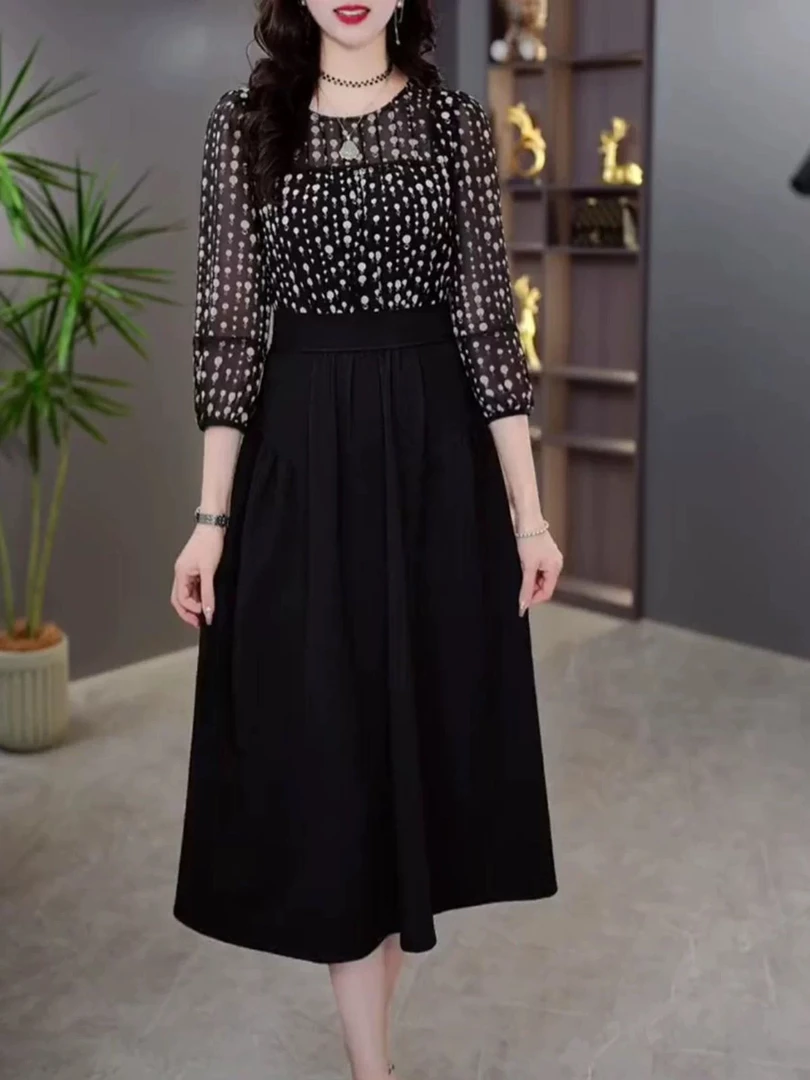 A0570春季七分袖印花中长款连衣裙女新款气质显瘦收腰拼接圆领