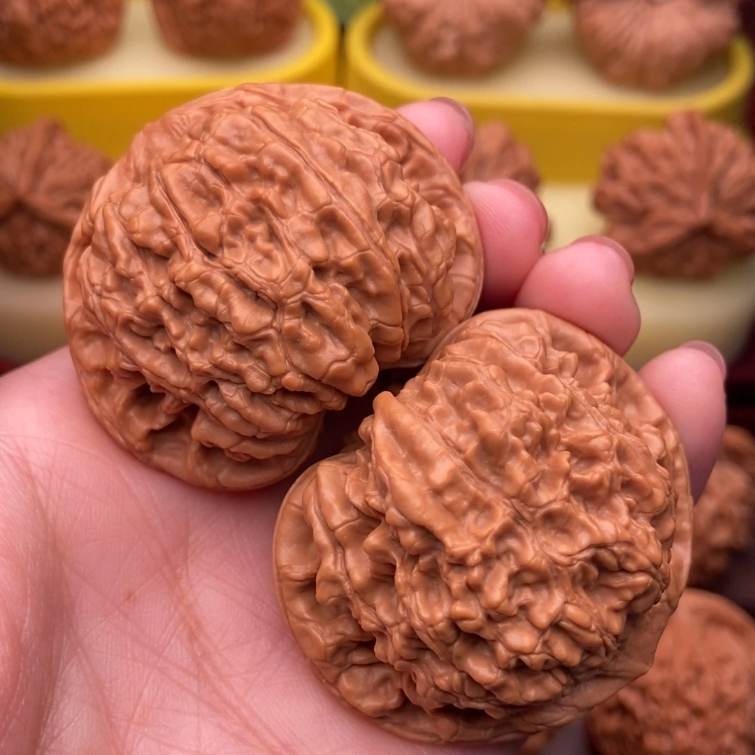 文玩核桃把件精品大官帽47