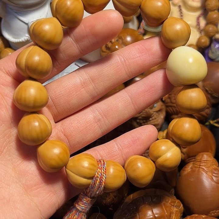 橄榄核手串/手链猴头1.67屁桃