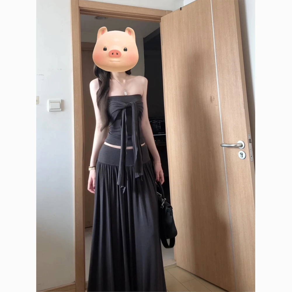 洋气衣服女2025新款纯欲气质套装一字领露肩抹胸背心高腰半身裙子