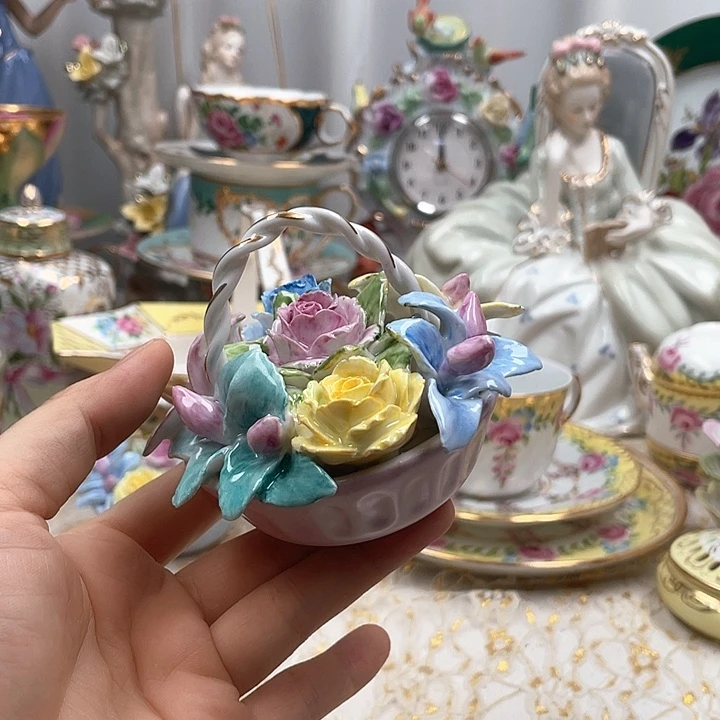 杯碟陶瓷摆件陶瓷