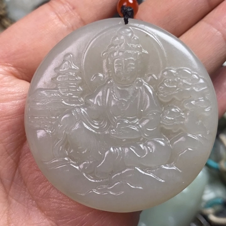 和田玉未镶嵌颈饰