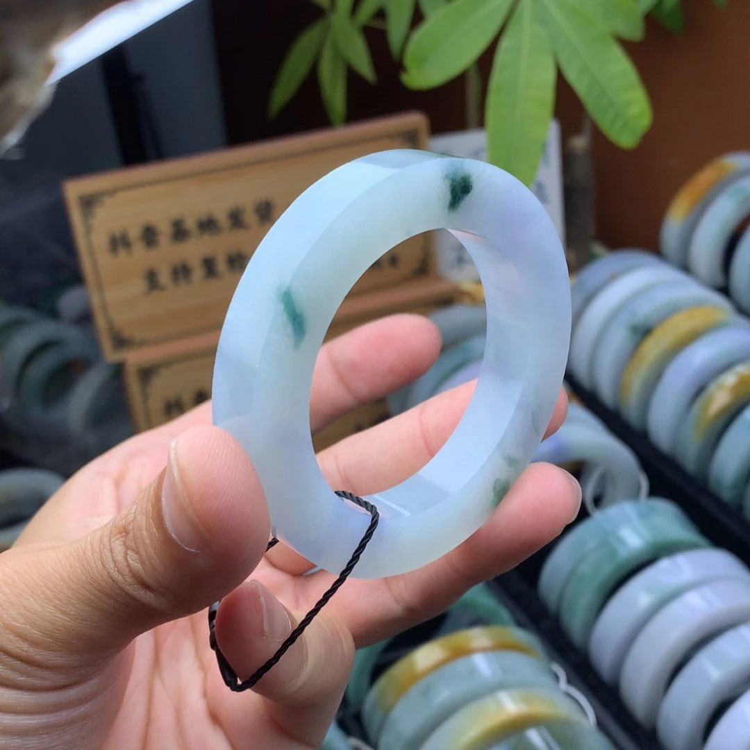 未镶嵌手镯定制翡翠定制手镯