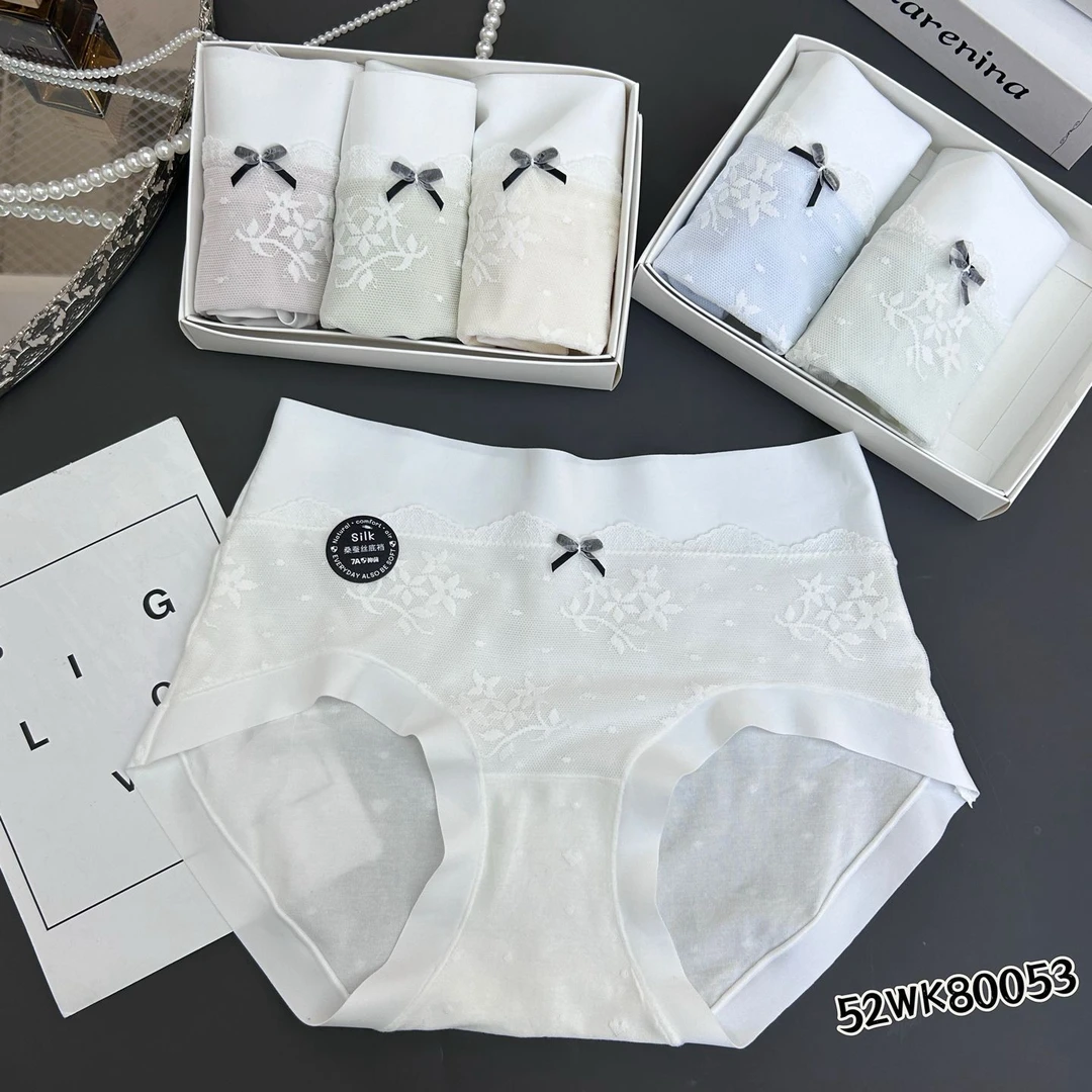 80053 春暖花开 中腰棉质叠蕾丝纯欲少女舒适透气女士内裤