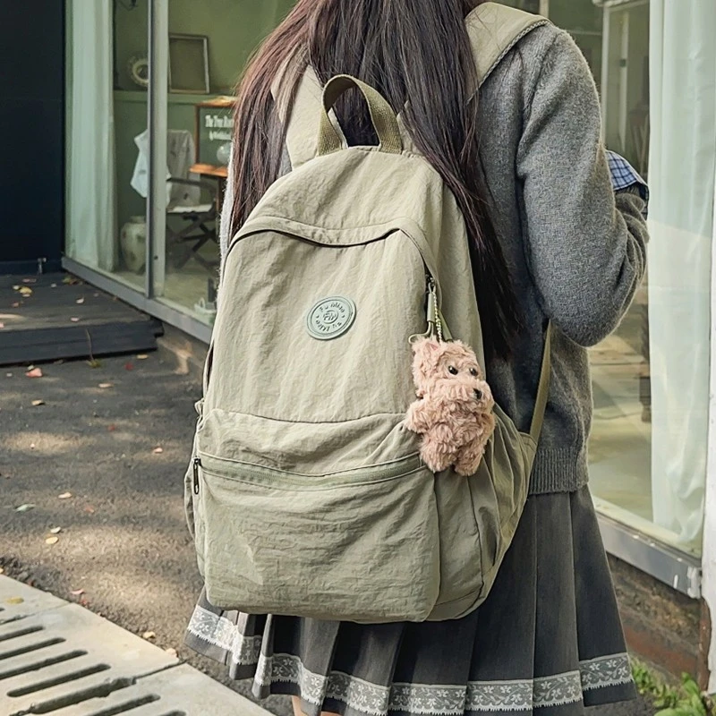 双肩包女旅游可折叠超轻透气户外徒步爬山旅行背包慵懒风书包女