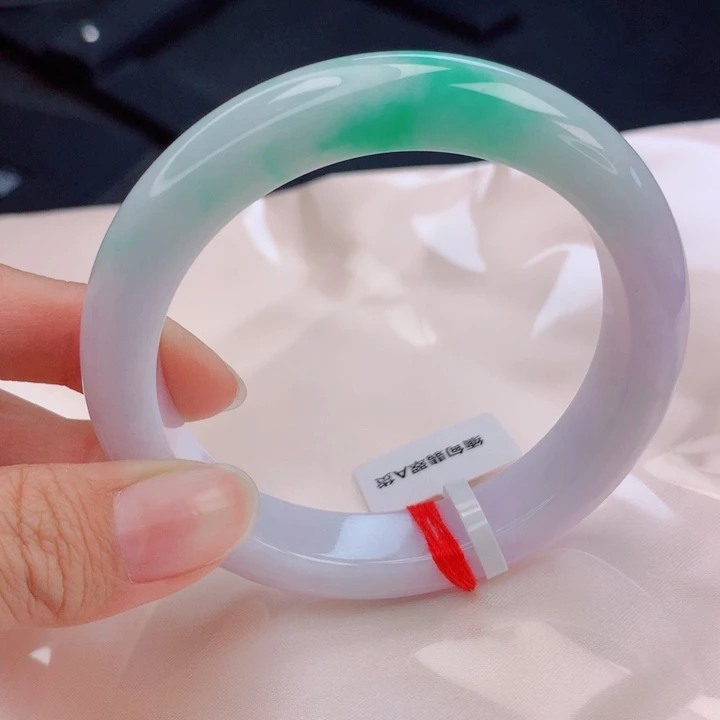 翡翠未镶嵌手镯58圈