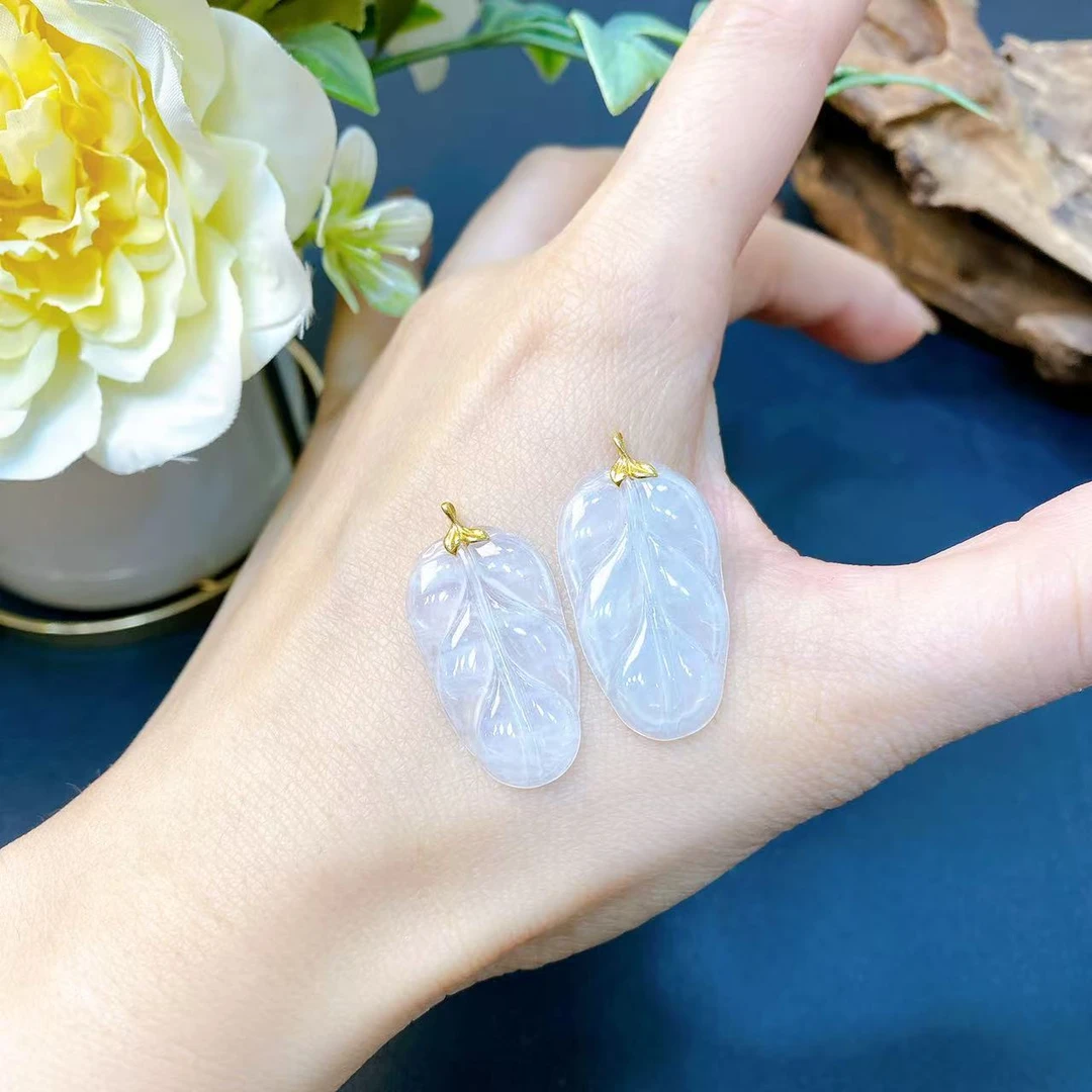 CYX 翡翠18k叶子吊坠 40057 （多样性发其一）