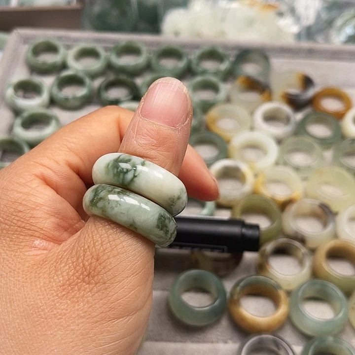 透闪石-蛇纹石玉未镶嵌戒指X*