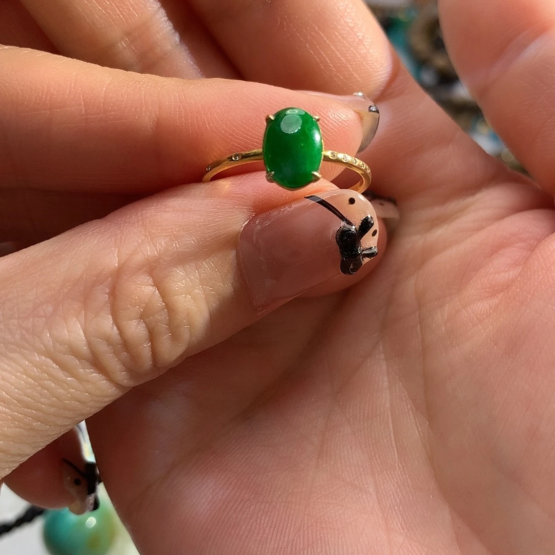 翡翠18K金镶嵌戒指翡翠戒圈