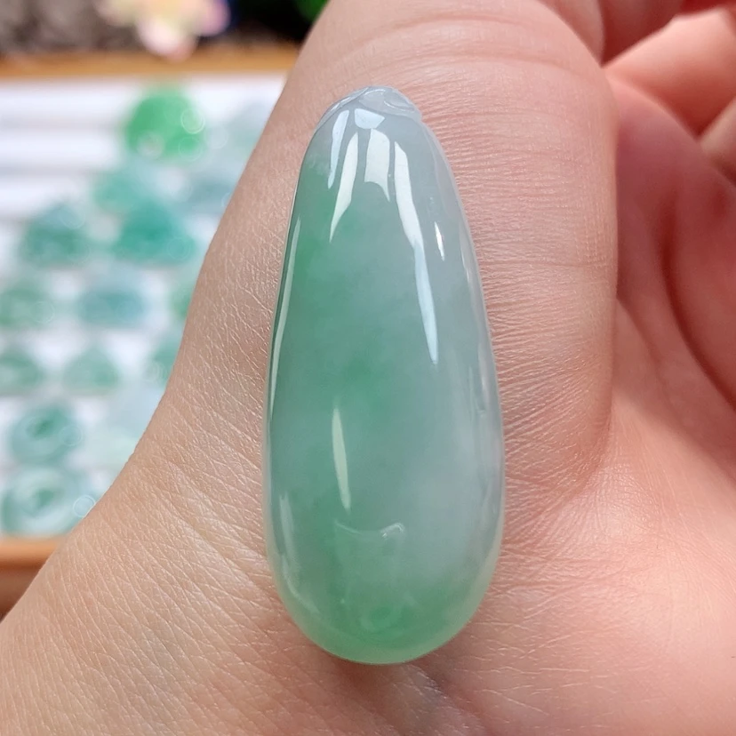 【闪购商品】翡翠未镶嵌吊坠(不含链)