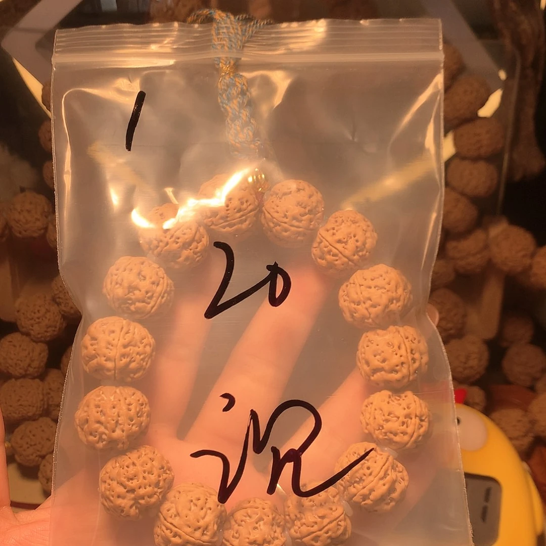 金刚菩提吊坠沉*E1。