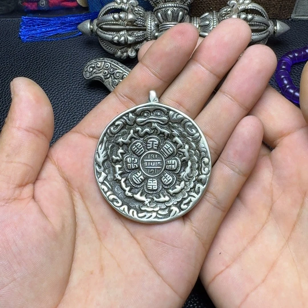 阿***伟藏式风格九宫格..