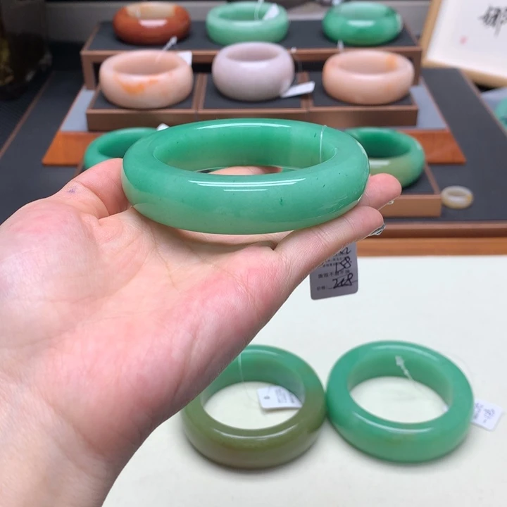 花***来石英质玉（非洲翠）合金佘太翠