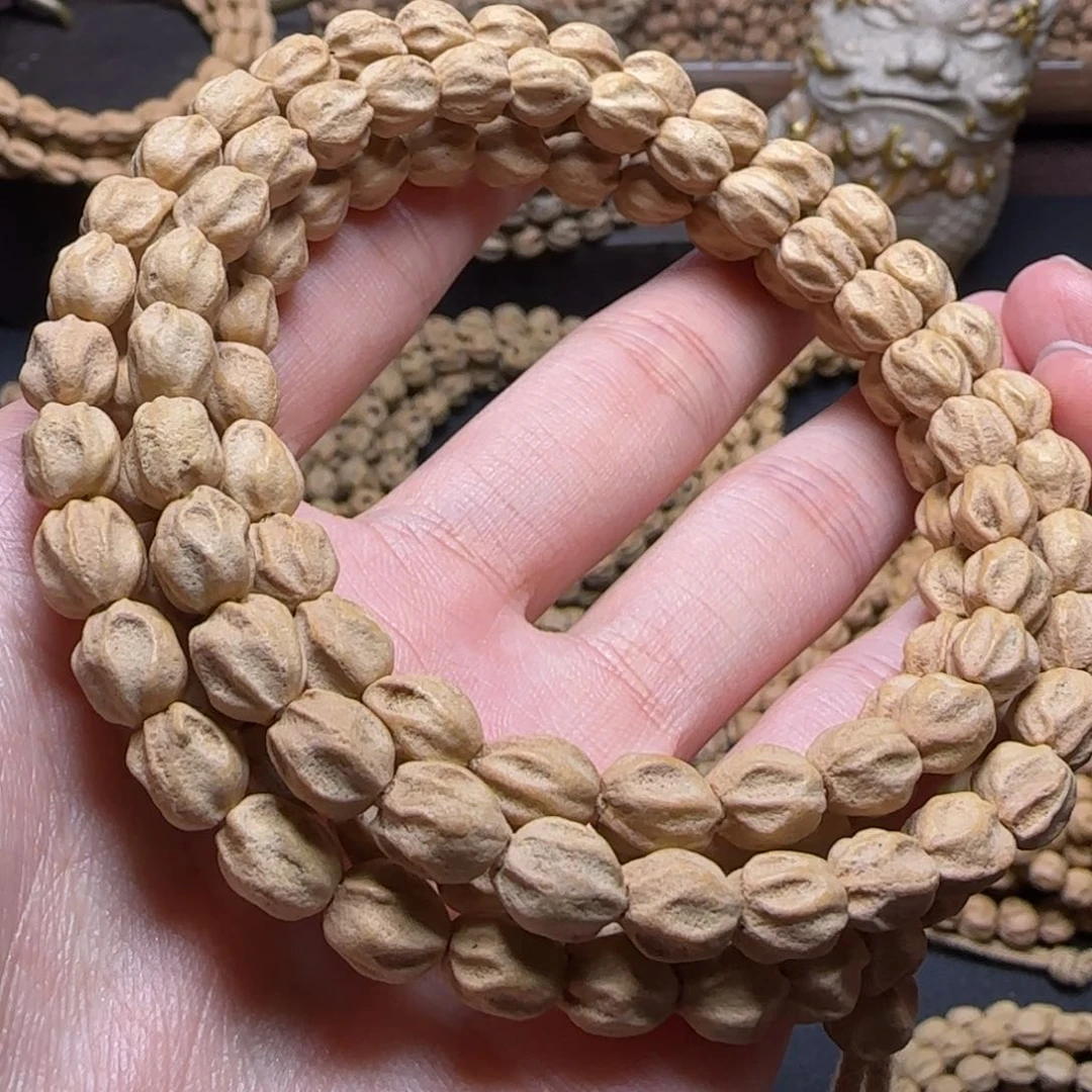 柏香籽/百香籽吊坠z****~