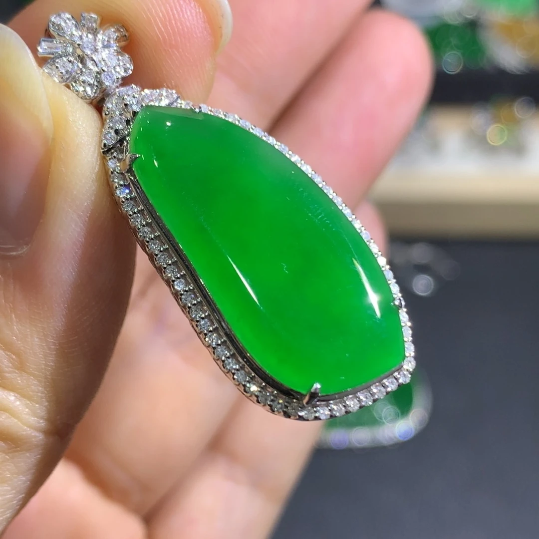 翡翠颈饰18K金镶嵌8、