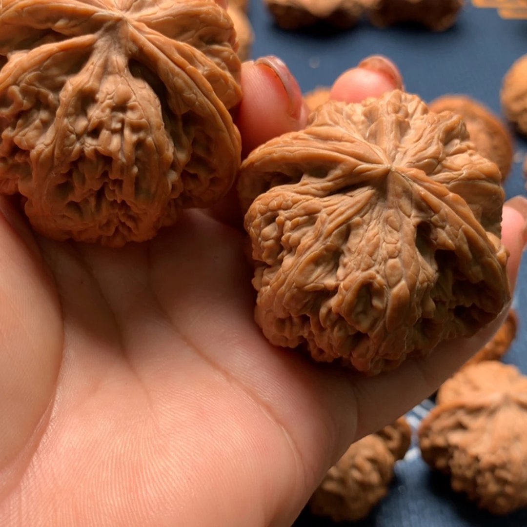 【闪购商品】把件文玩核桃清**工粗筋47