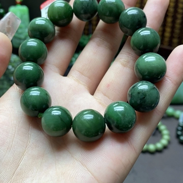 和田玉手串未镶嵌