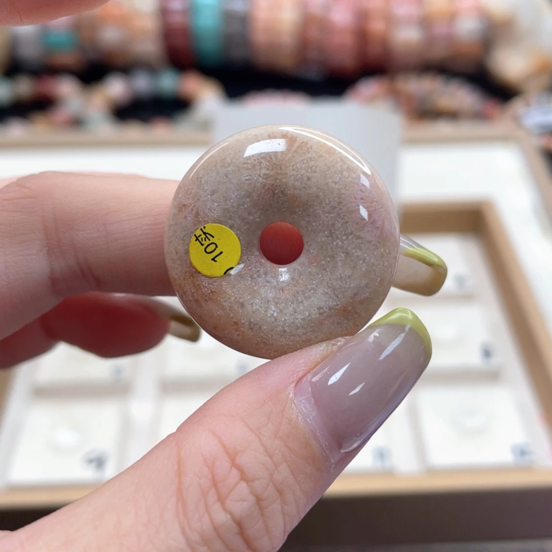 硅化珊瑚（珊瑚玉）手链未镶嵌曼***果978